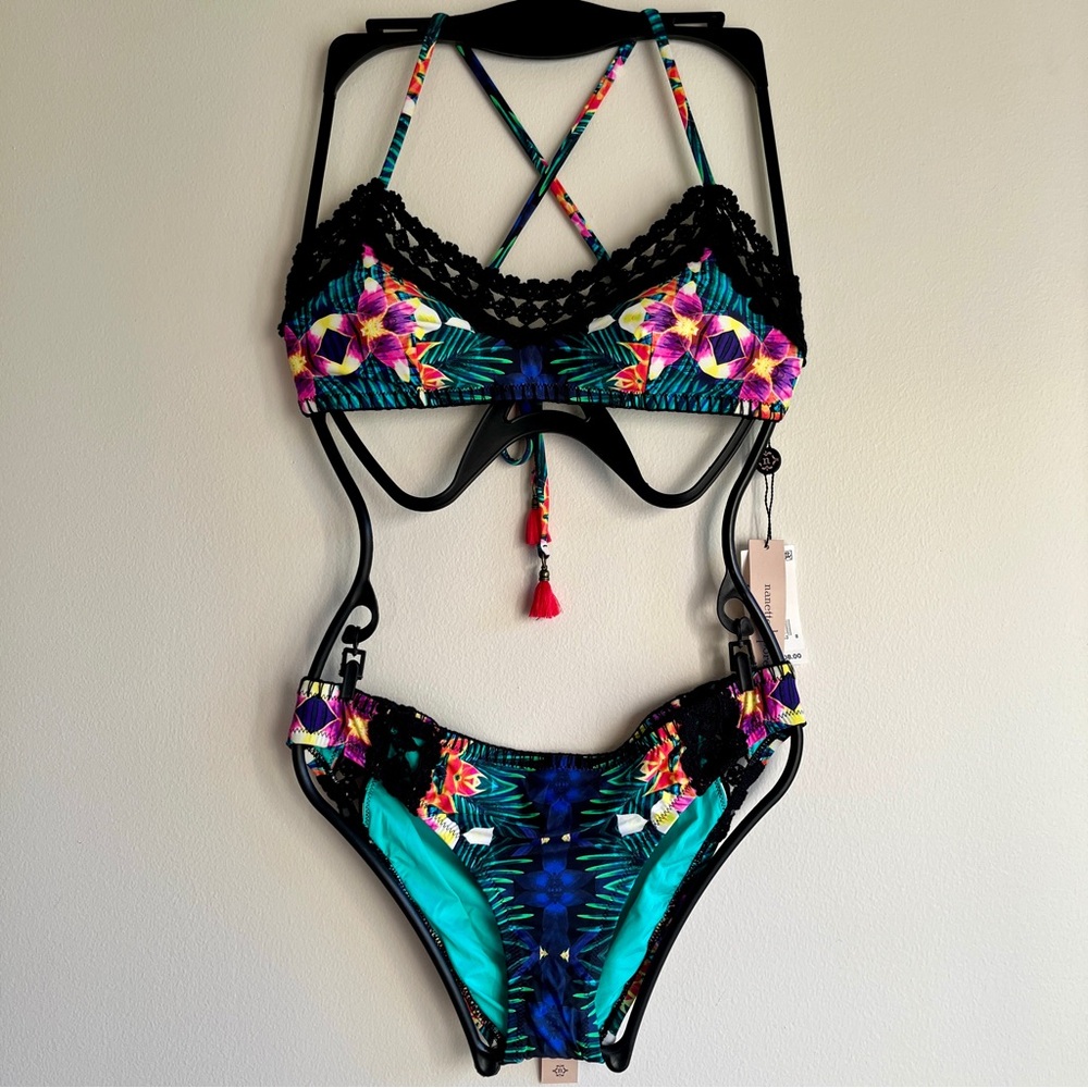NWT Nanette Lepore Crochet Habanera Bikini Swimsuit Two Piece Tropical Small